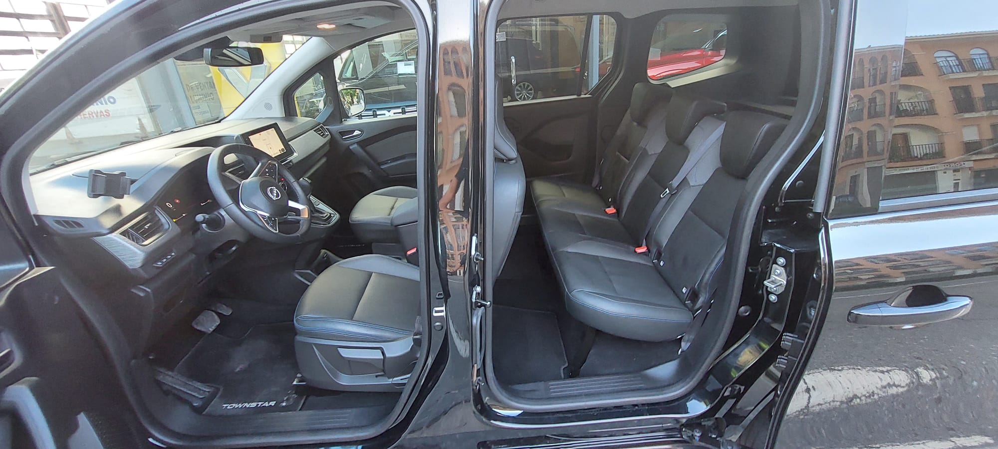 Nissan TOWNSTAR 1.3 130CV miniatura 13